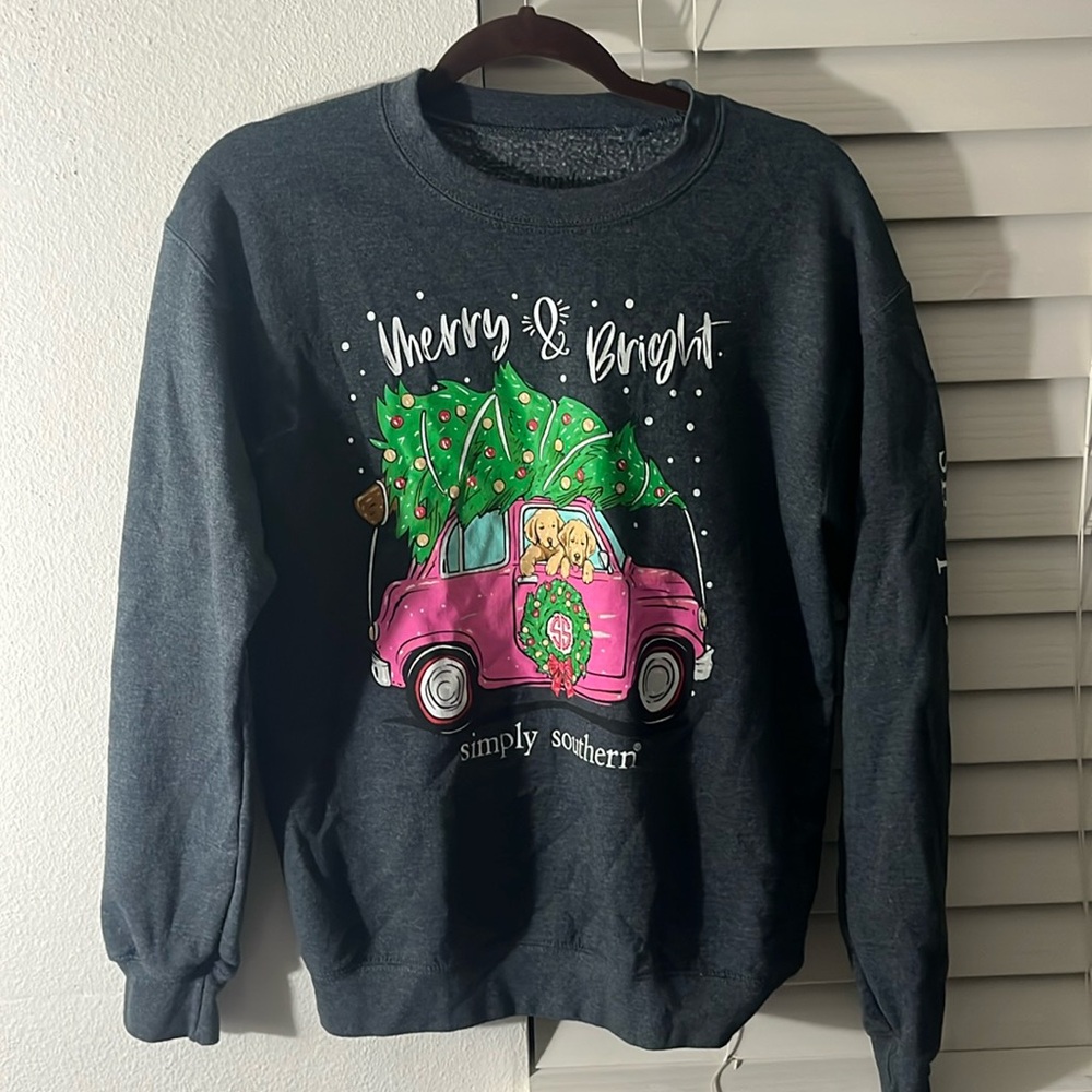 Simply Southern sweatshirt size small